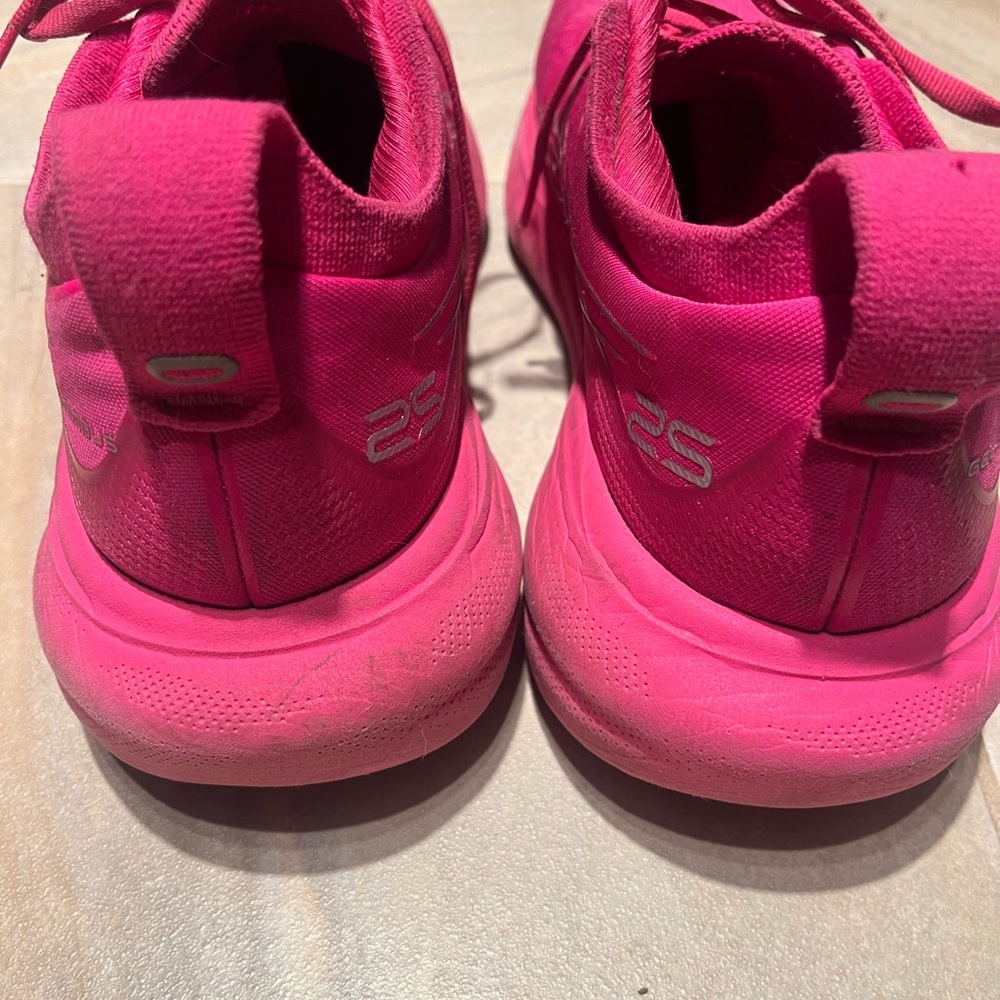 ASICS Women's gel nimbus 25 Pink Running Shoes - Picture 3 of 4